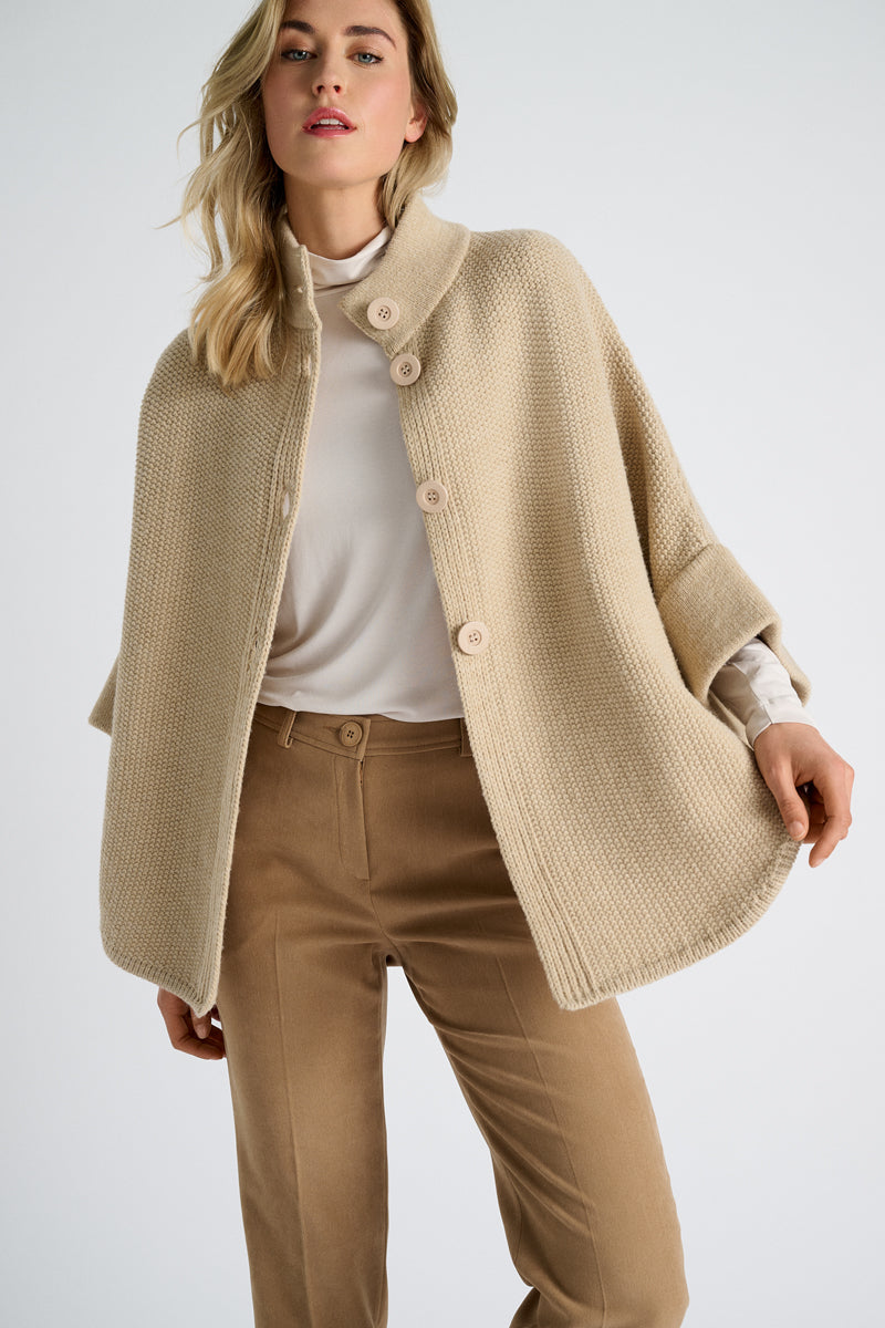 EN EXCLUSIVITÉ DANS NOS CONCEPT STORES: Pantalon camel longueur 7/8