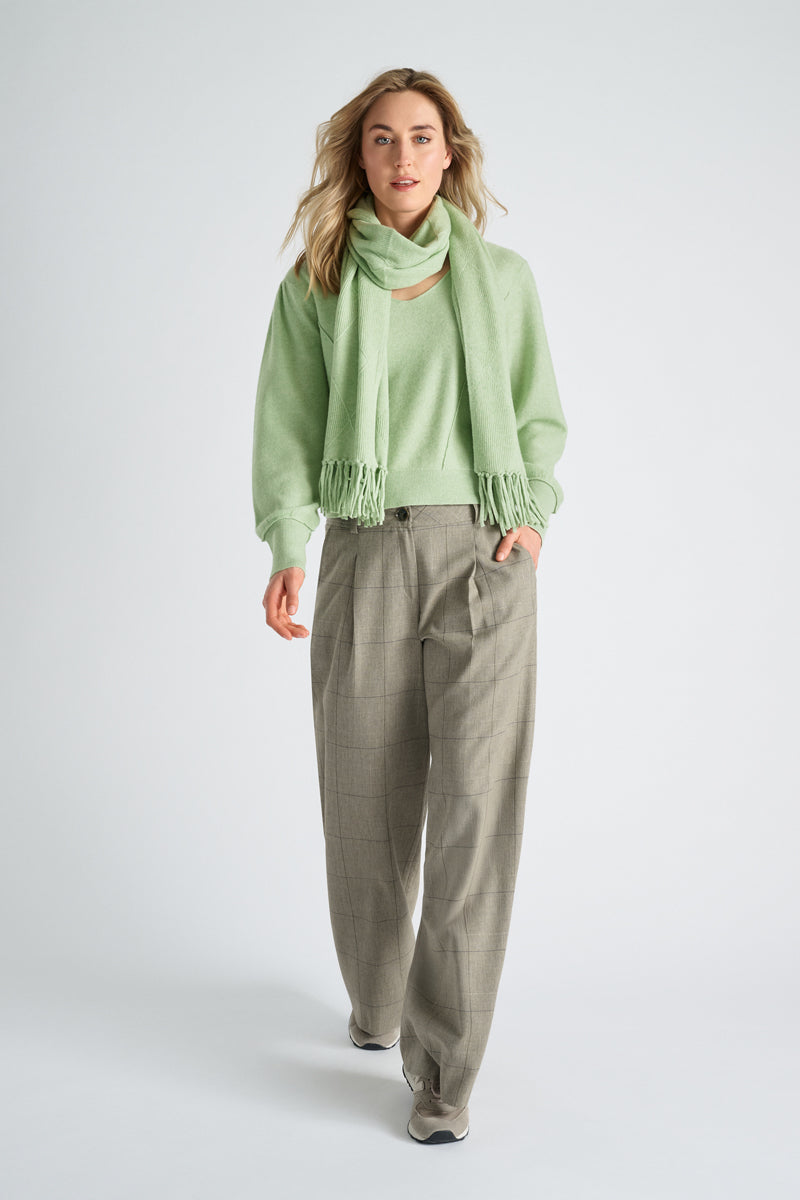 Wijde groene broek met bandplooi en ruitmotief