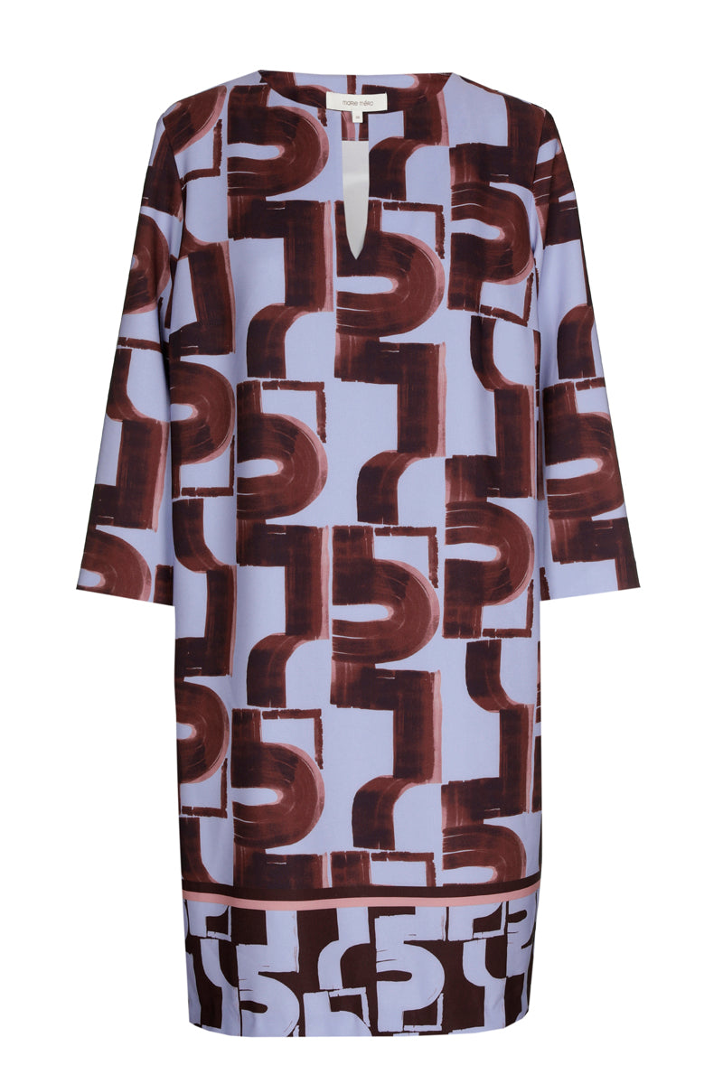 Lichtblauwe kleedje met bordeaux print