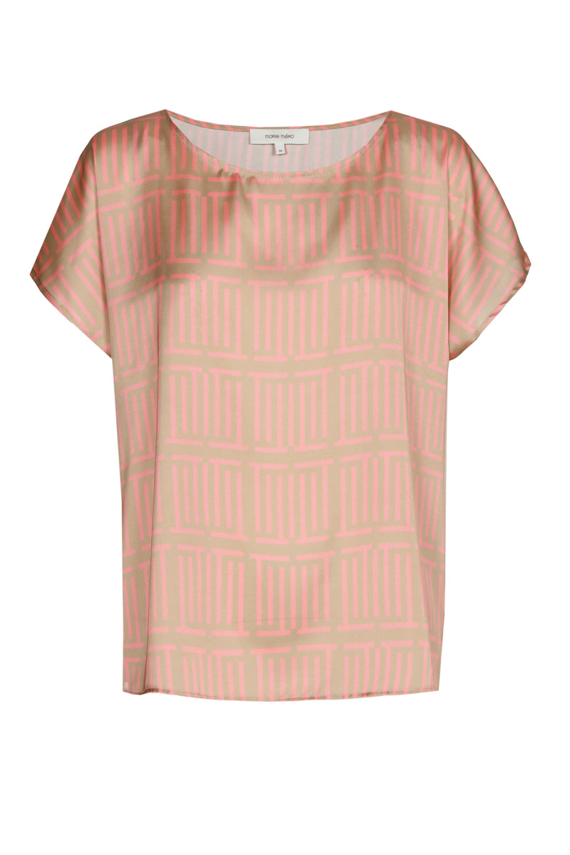 Bloes in camel en roze met geometrische print met ronde hals en korte mouwen