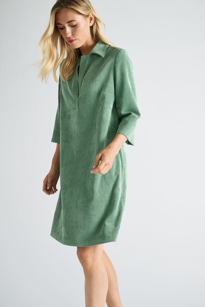 Robe verte en velours