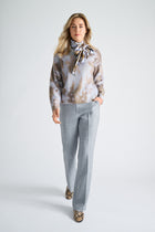 Pull met ronde hals in taupe en lichtblauw