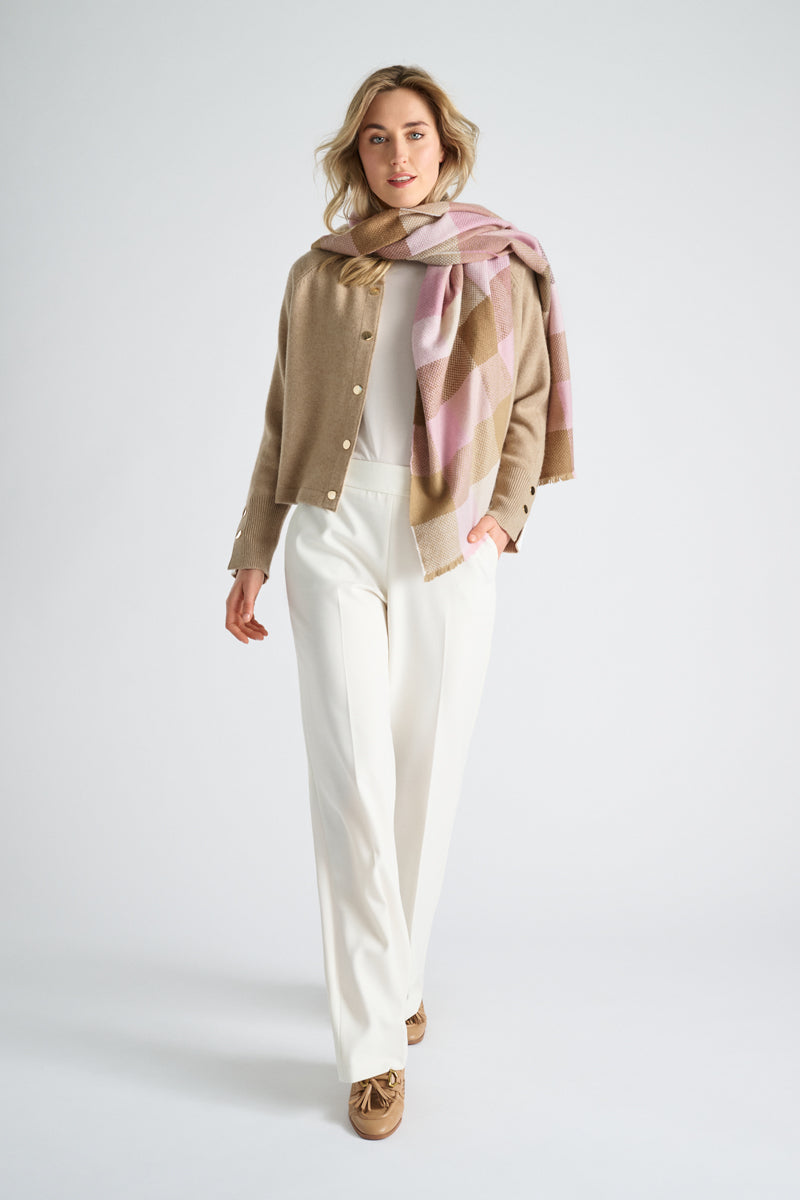 Lichtbruine cardigan met gouden knopen