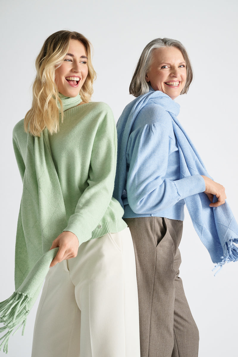 Pull in mintkleur met boothals