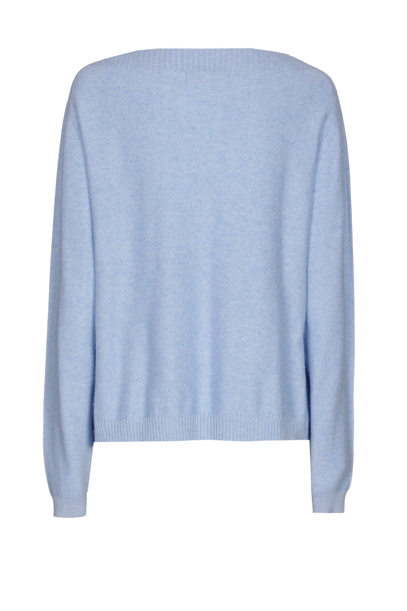 Licht blauwe pull met boothals