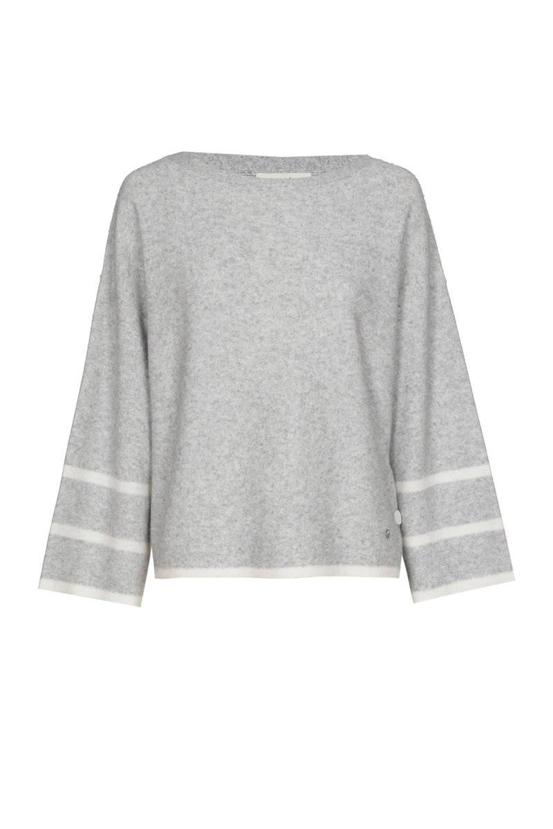 Grijze pull met ronde hals en strepen