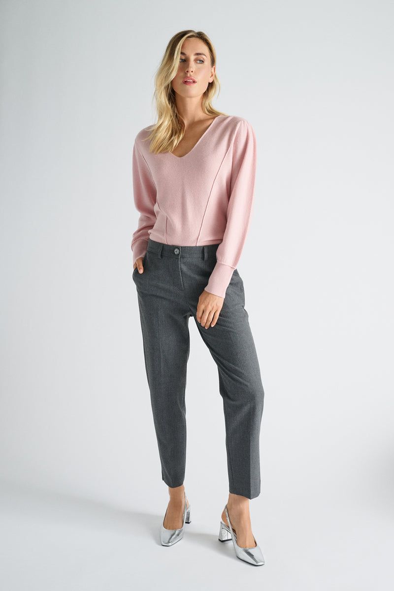 Licht roze pull met v-hals