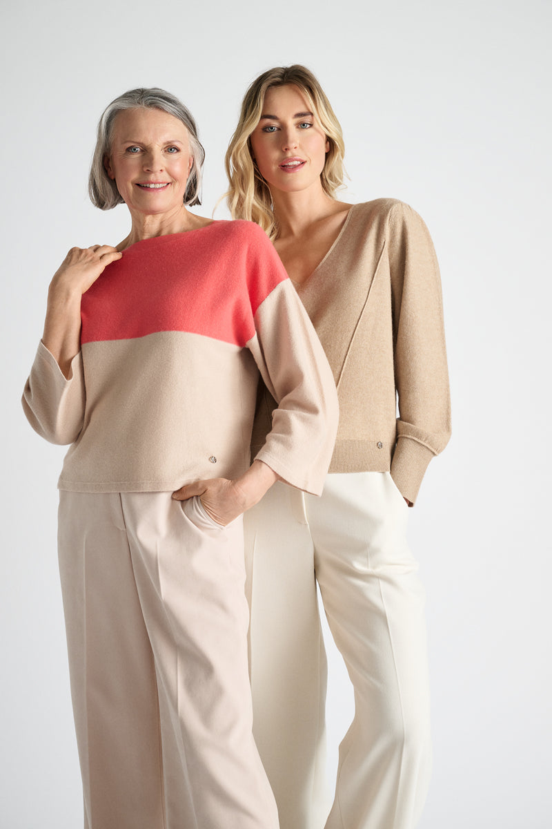 Pull in walnoot met v-hals