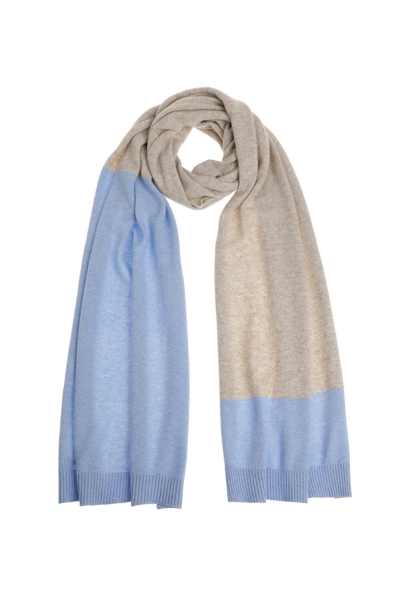 Sjaal bicolor in lichtblauw en beige