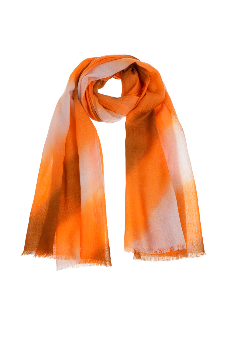 Wollen sjaal in oranje en camelkleuren