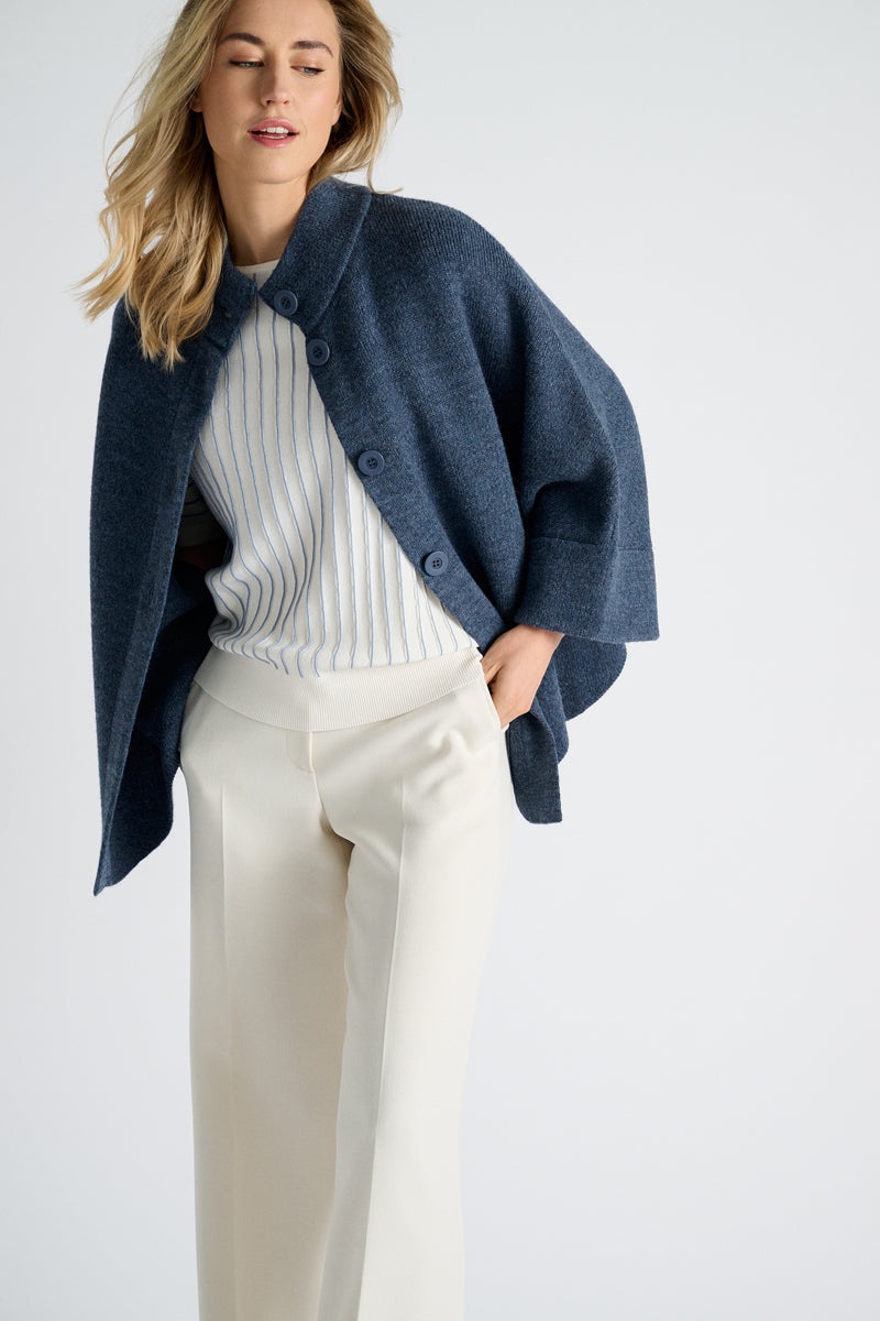 Cape couleur denim avec boutons