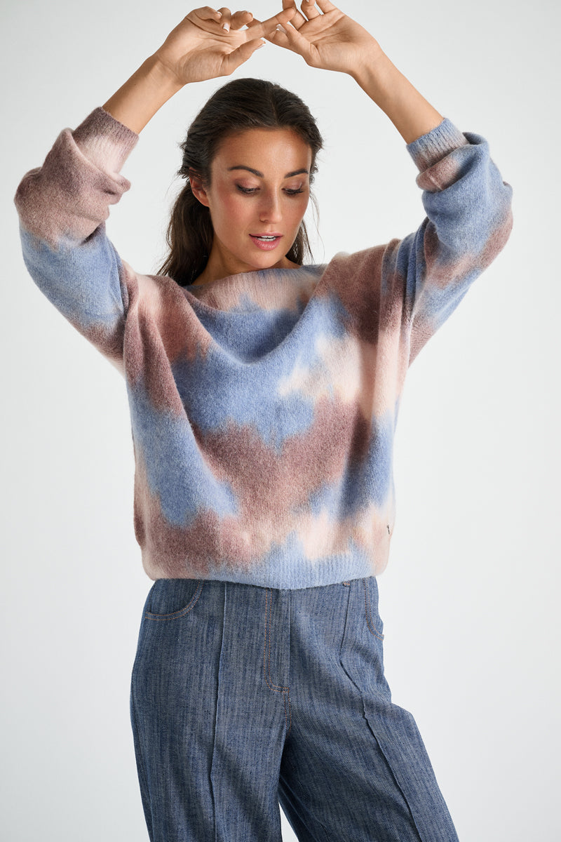 Pull met ronde hals in bruine en blauwe tinten