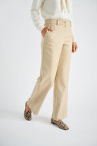 Rechte beige lange broek met zakken