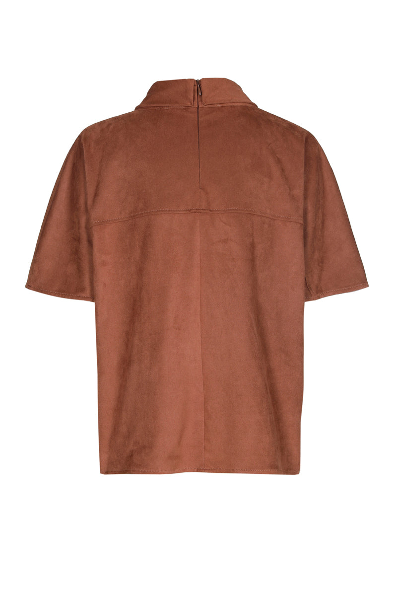 Fake suede short sleeve top with turtle neck