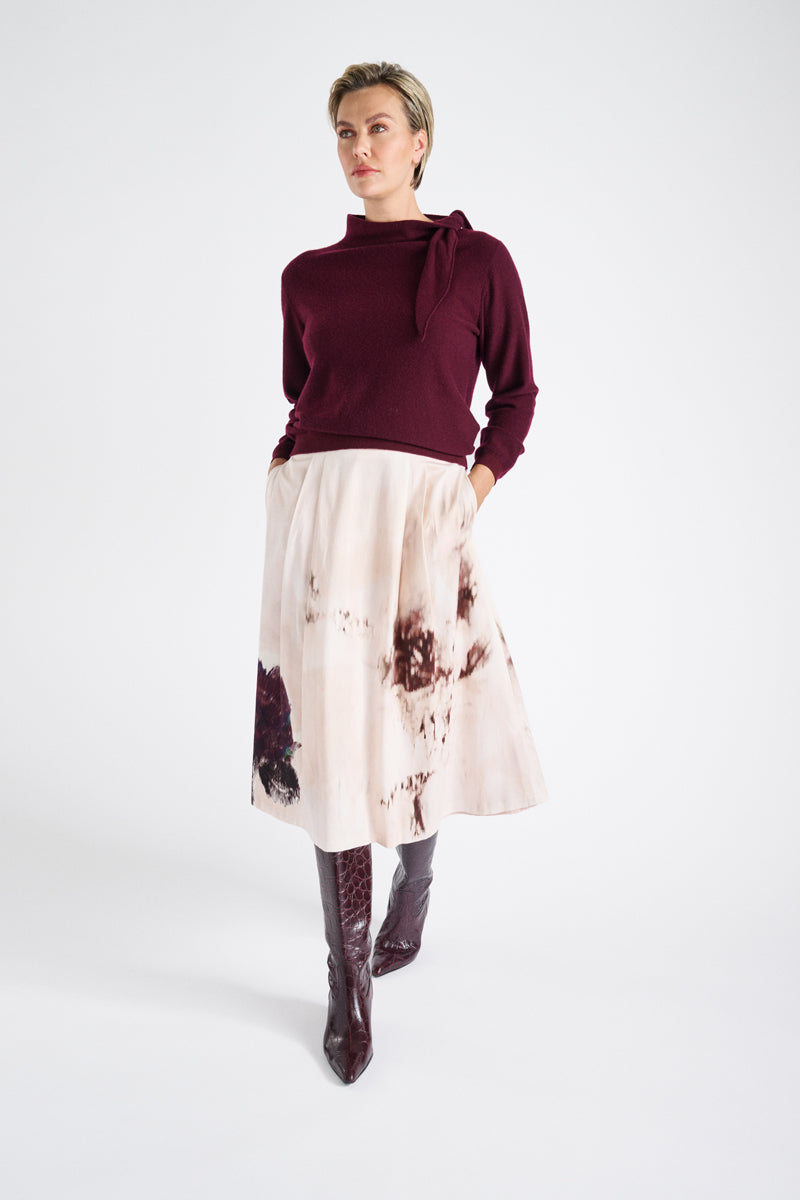 Jupe rose large avec imprimé graphique