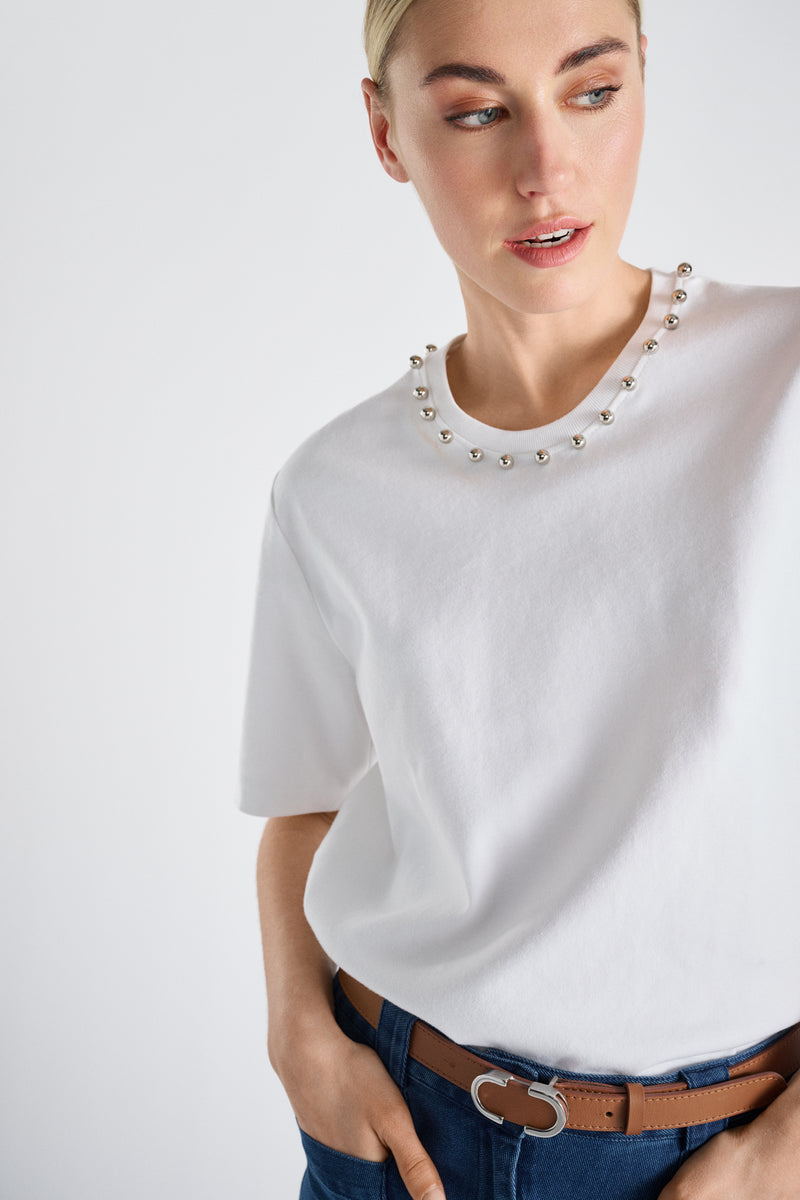 Boxy T-shirt met trompe l'oeil ketting
