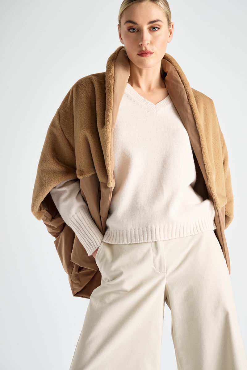 Fleece gevoerde camel cape-parka