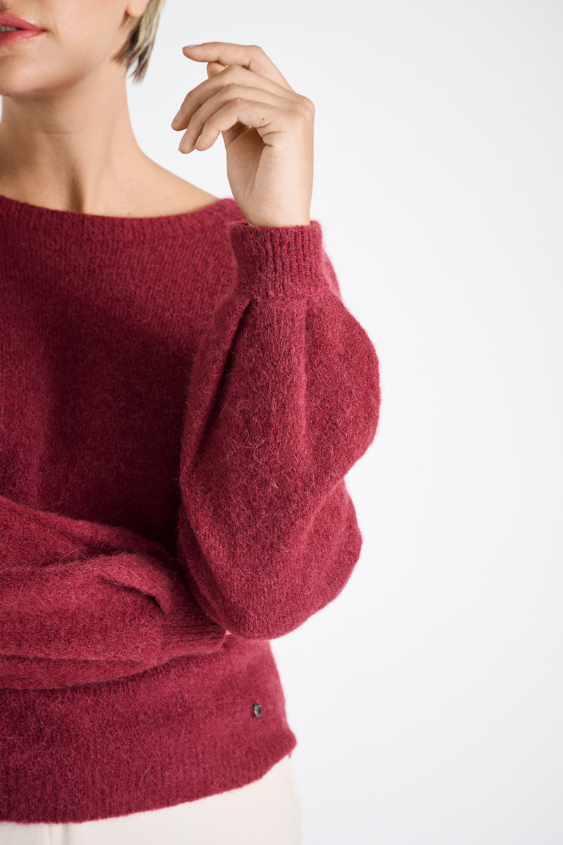 Bordeaux pull met boothals en pofmouw