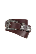 Brown cowboybelt with silver buckle