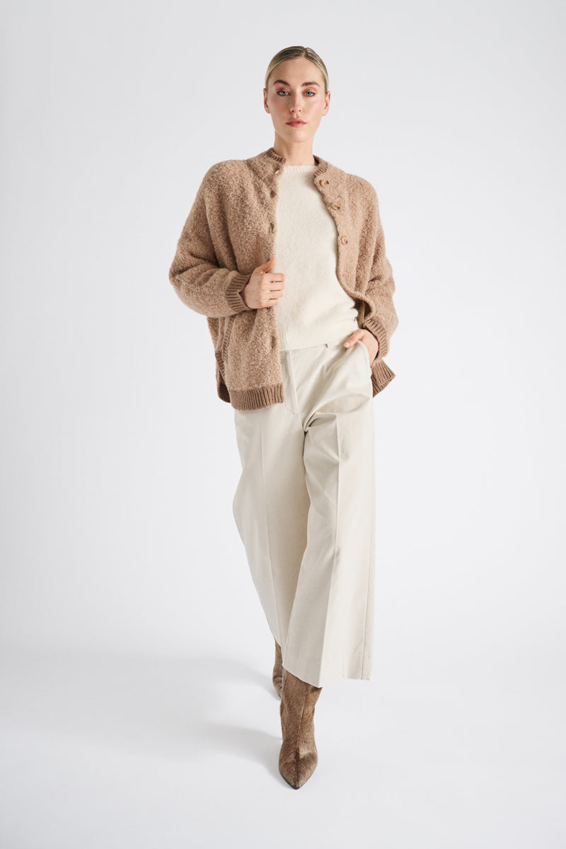 Camelkleurige bouclet cardigan-cape