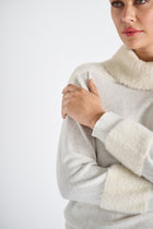 Wollen trui met harige afwerking