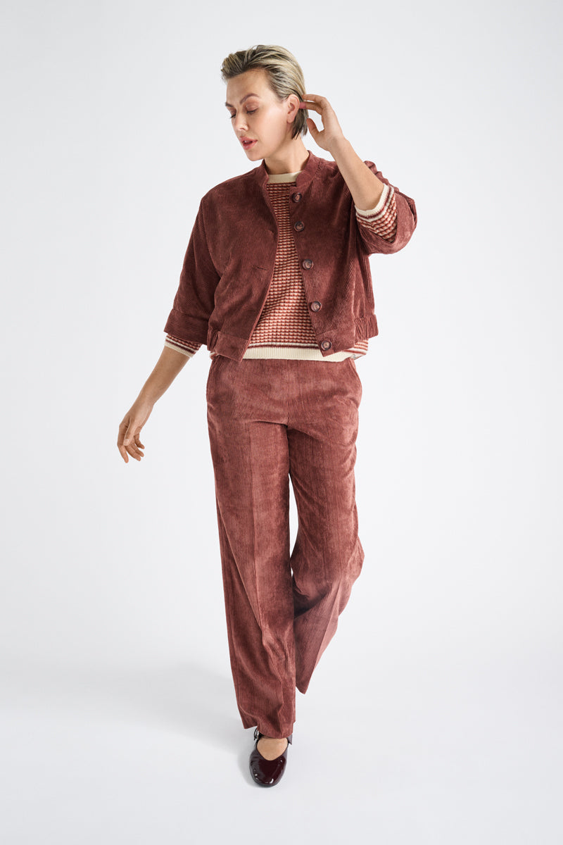 Boxy jacquard trui met boothals