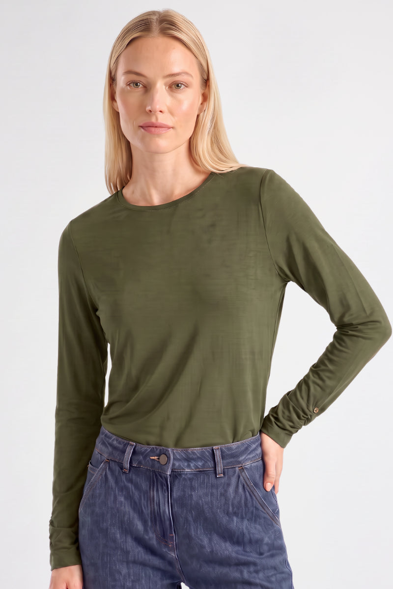 Basic t-shirt kaki met lange gefronste mouw